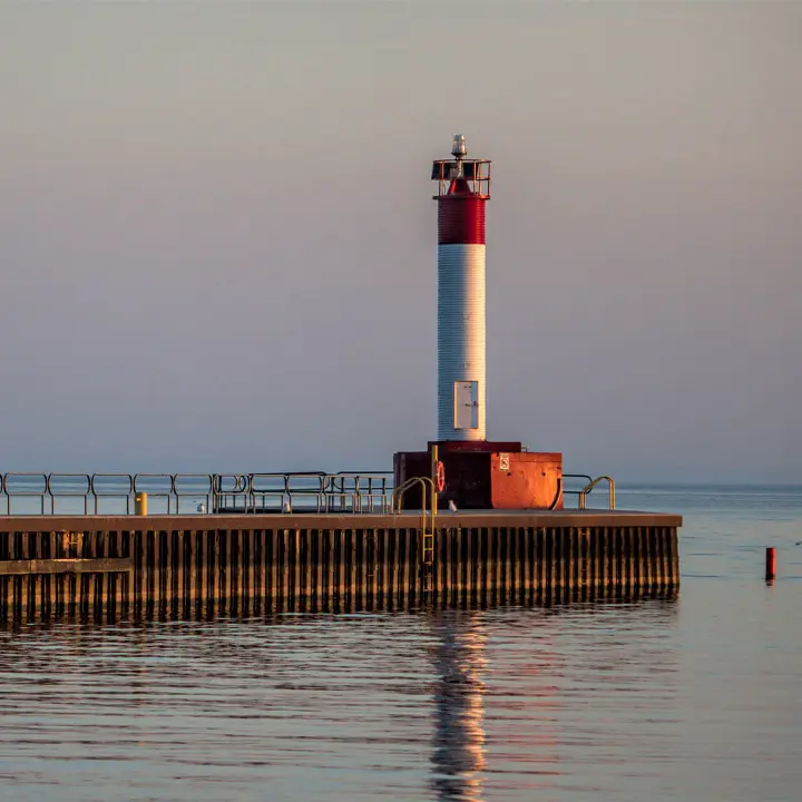 Oakville lighthouse